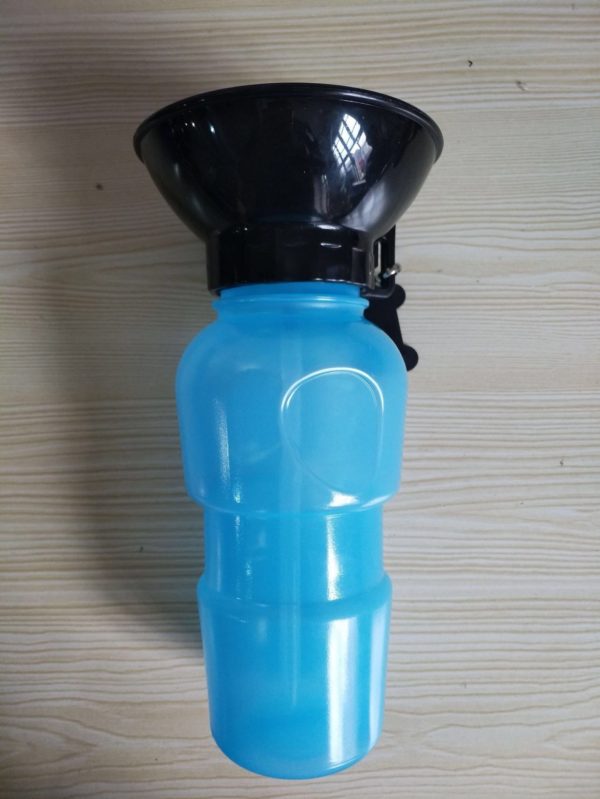 Pet Drinking Sports Squeeze Bottle - Image 8